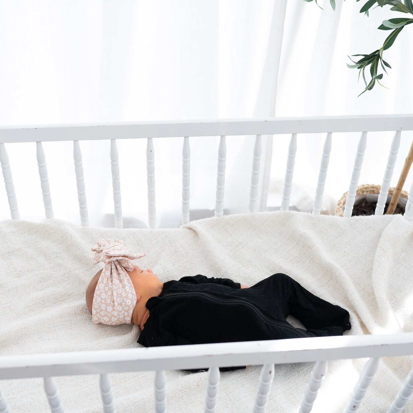 Neutral Floral + Taupe Waffle | Baby Bow Bundle