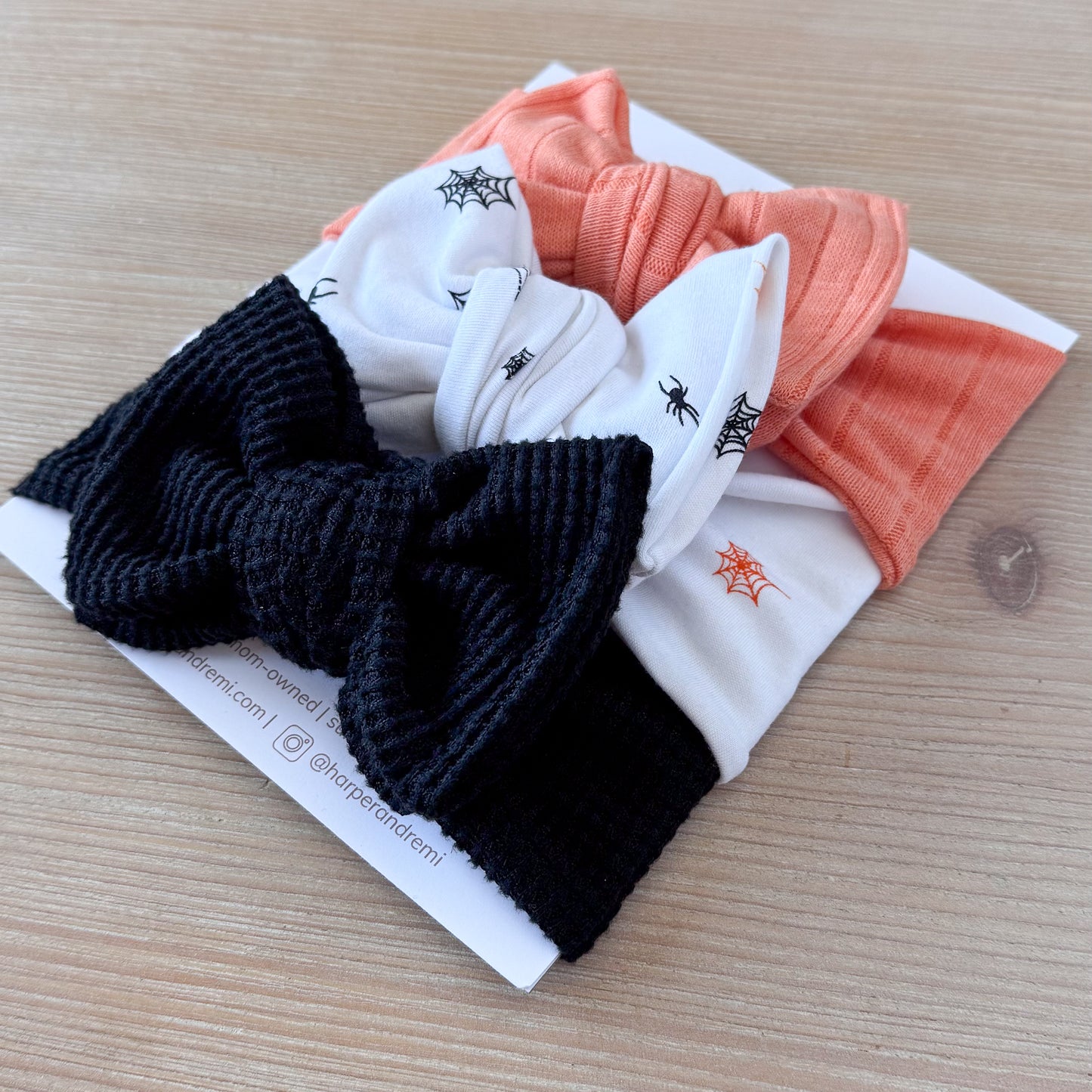 Spooky 🕷️ Spiders Halloween Bow Bundle