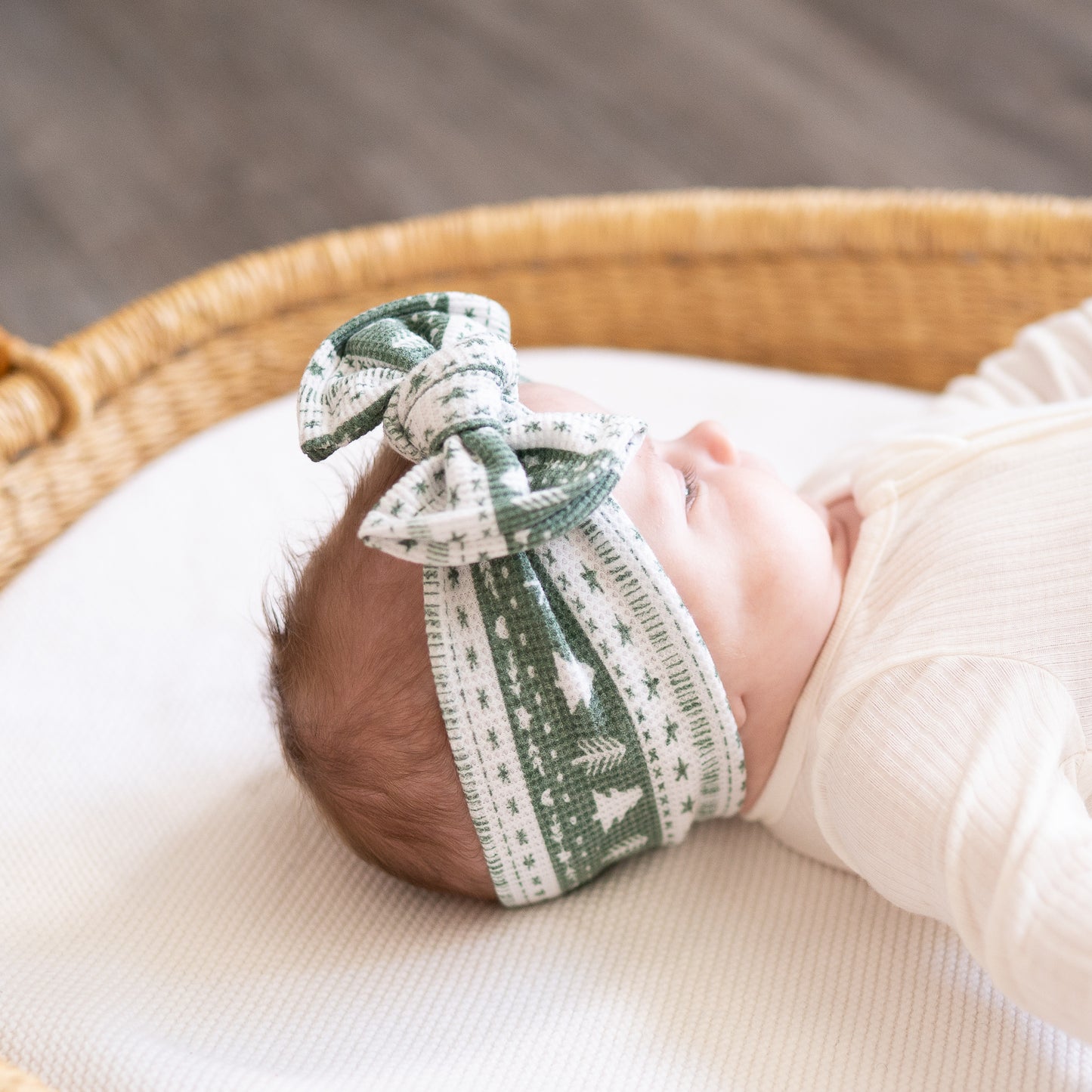 📸 Pictured: Green Fair Isle Waffle Top Knot, Newborn Size