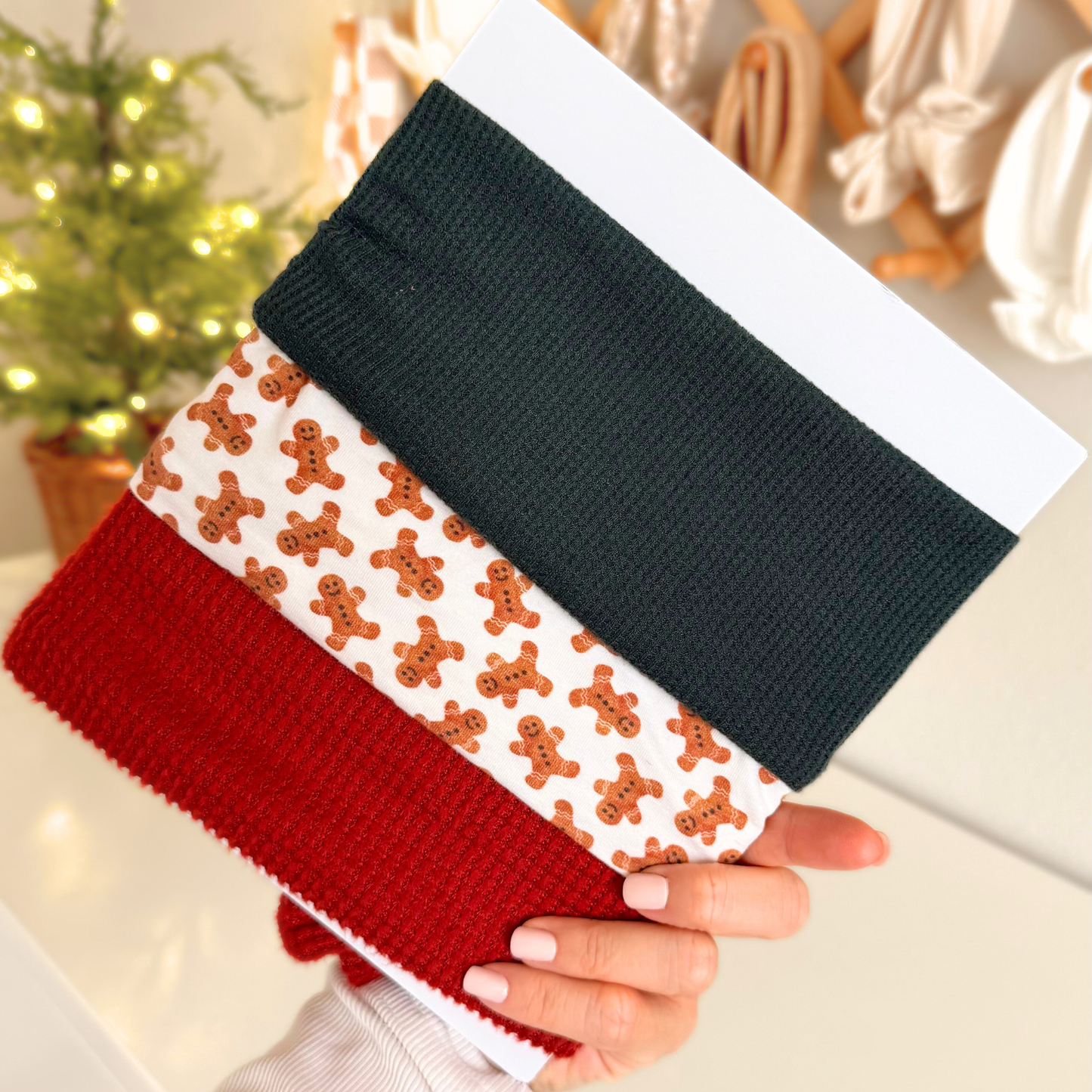 Gingerbread Dreams | Holiday Baby Bow Bundle (Cozy Classics)