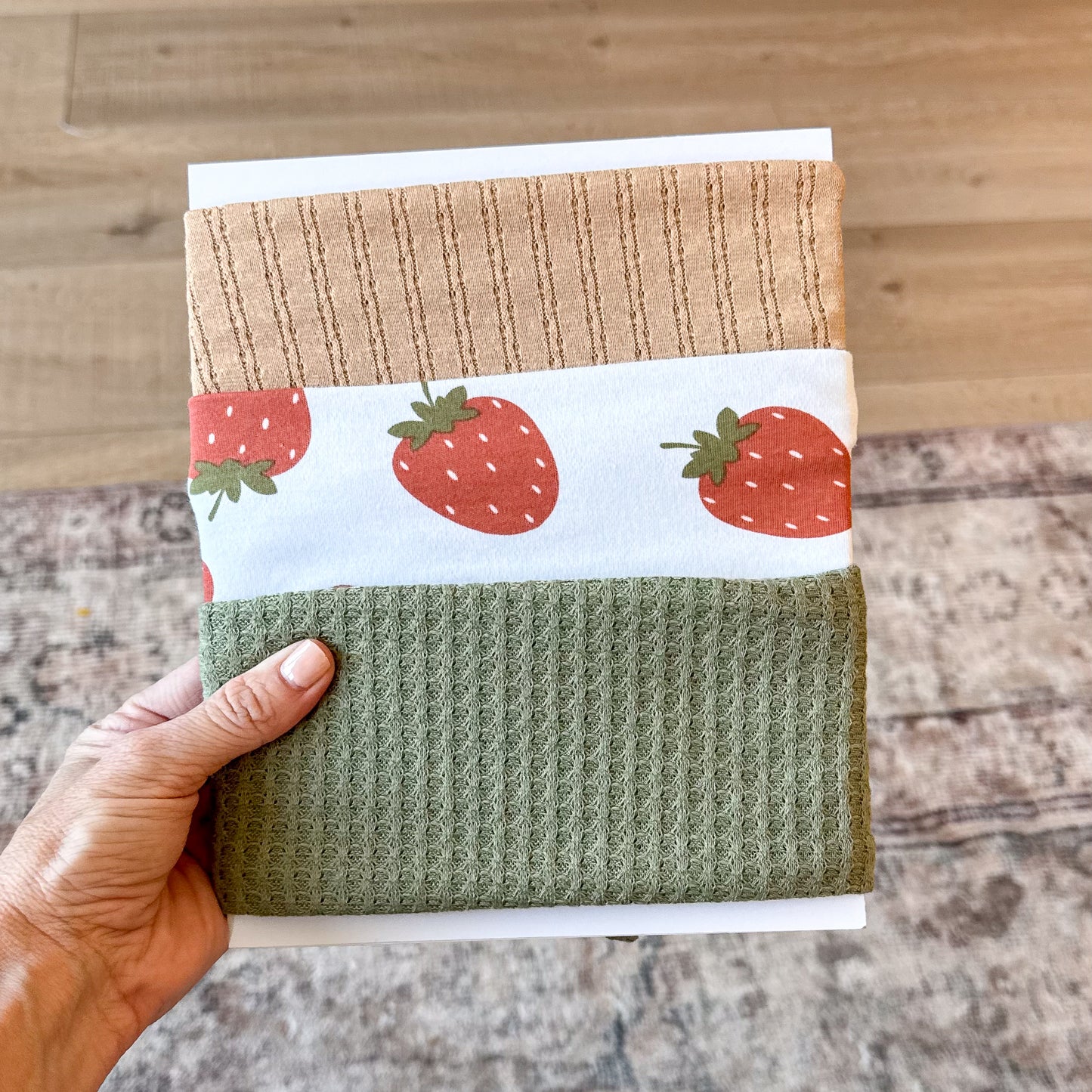 Harvest Berry | Fruit Print Baby Bow Bundle