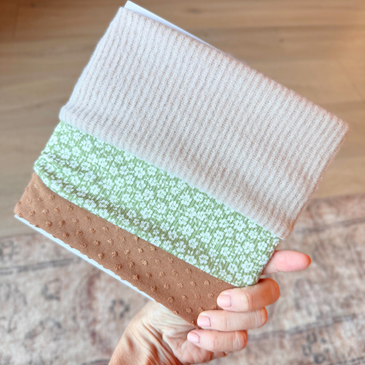 Sage Ditzy + Cozy Textures Bow Trio