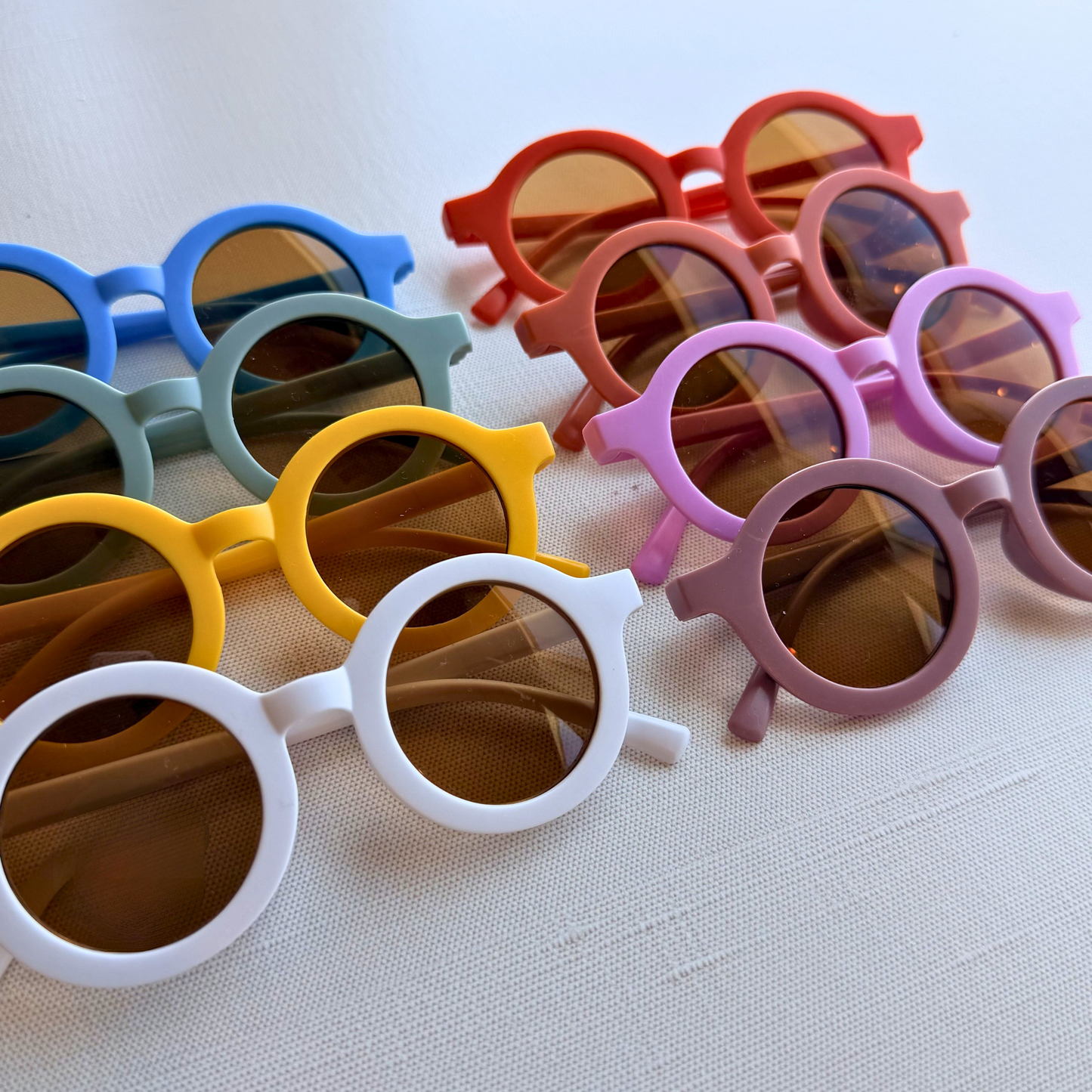 Freebie Friday: Sunny Days | Kids Round Sunglasses