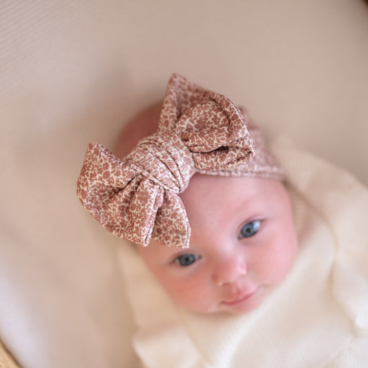 Vintage Floral Ribbed Baby Headband (Brown)