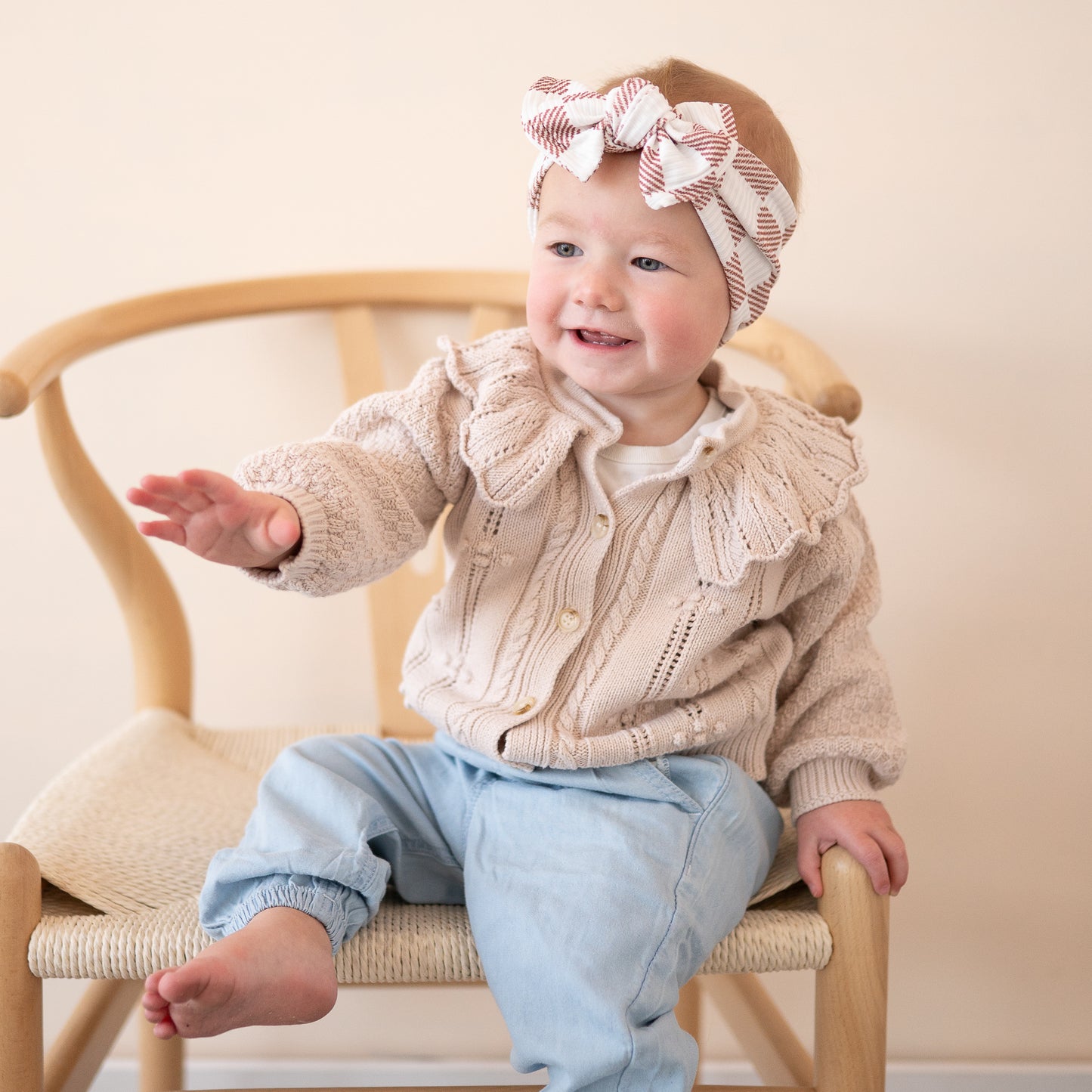 Checker Print Ribbed Baby Headband (Brown & White)