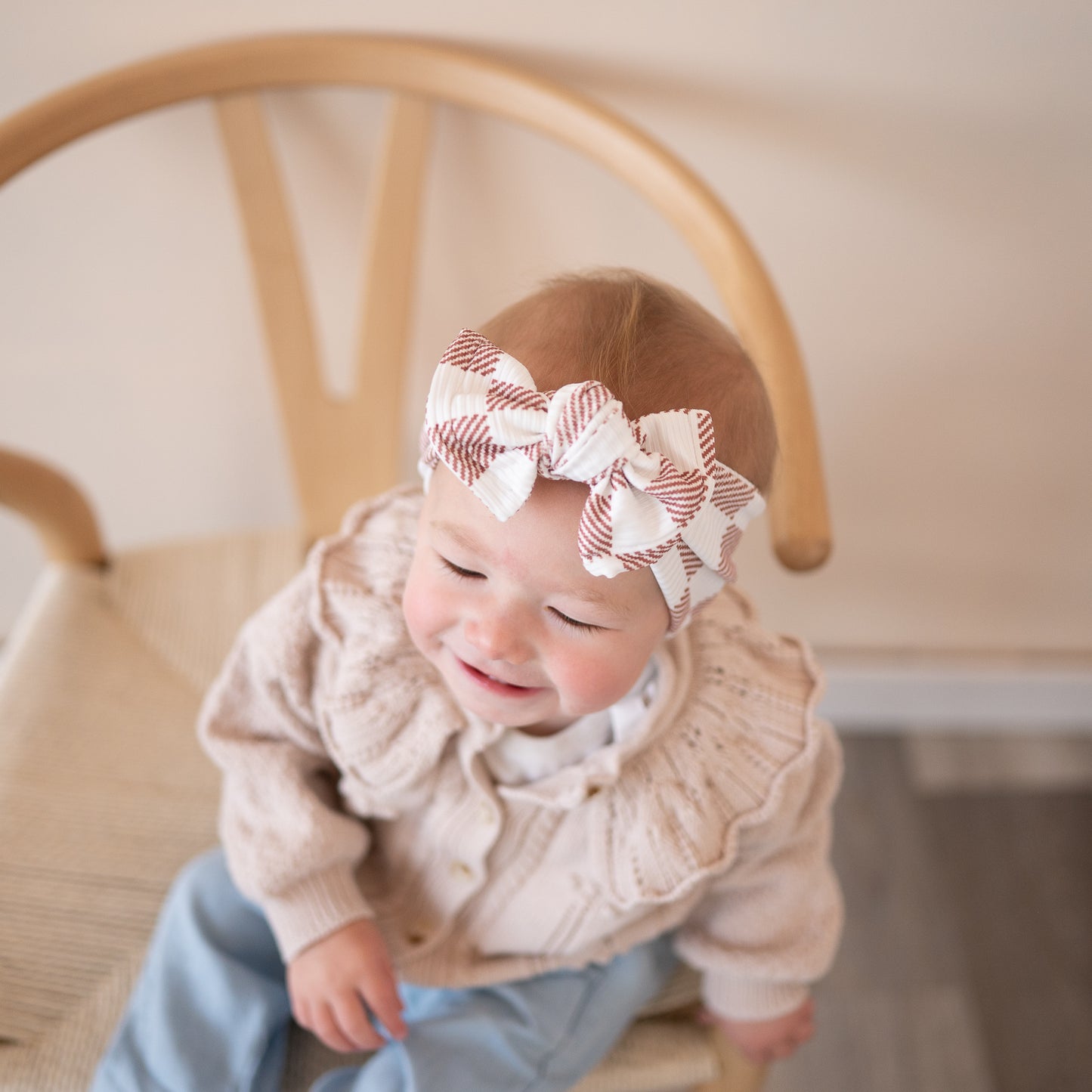 Checker Print Ribbed Baby Headband (Brown & White)