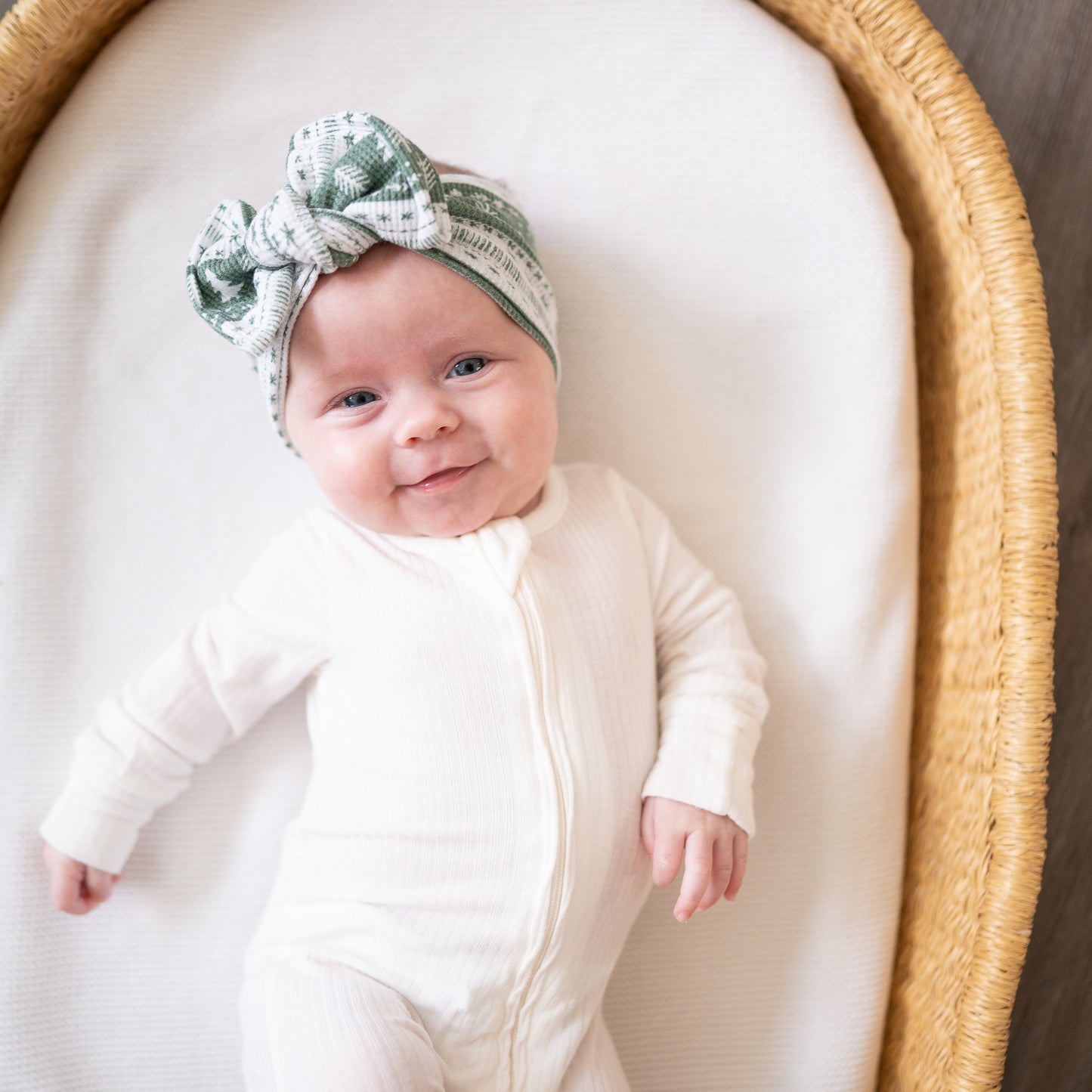 📸 Pictured: Green Fair Isle Waffle Top Knot, Newborn Size