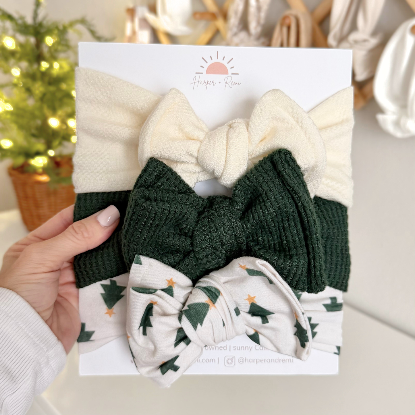 O Christmas 🌲 Tree | Holiday Baby Bow Bundle (Festive Neutrals + Classic Green)