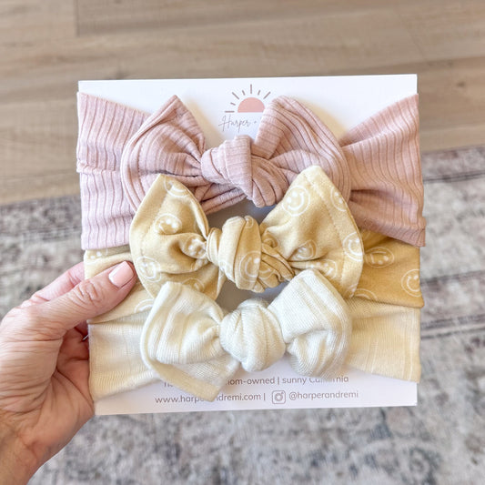 Golden Smilies | Neutral Baby Bow Bundle