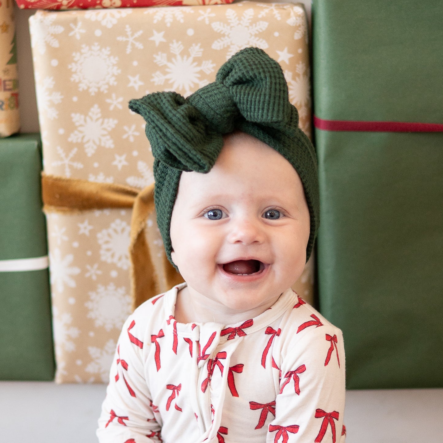 O Christmas 🌲 Tree | Holiday Baby Bow Bundle (Festive Neutrals + Classic Green)
