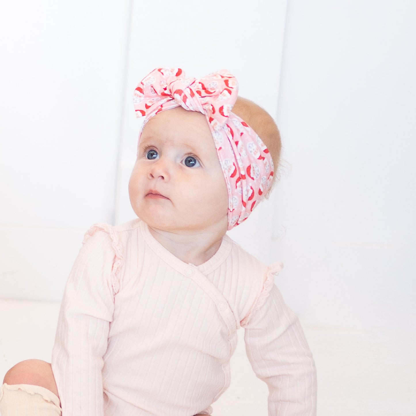 Jolly 🎅🏻 Santa | Light Pink Holiday Baby Headband