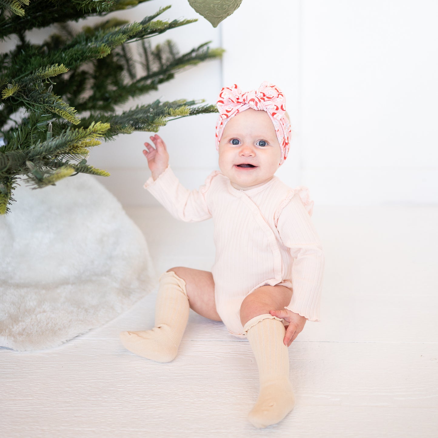 Jolly 🎅🏻 Santa | Light Pink Holiday Baby Headband