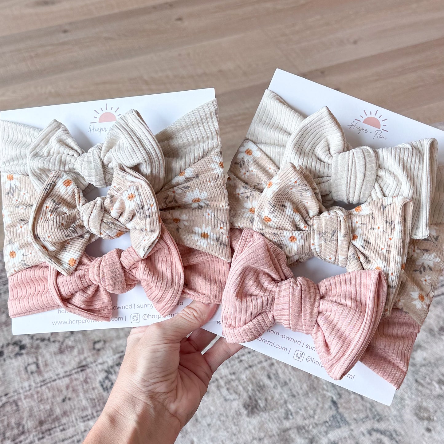 Neutral Daisies | Ribbed Baby Bow Bundle