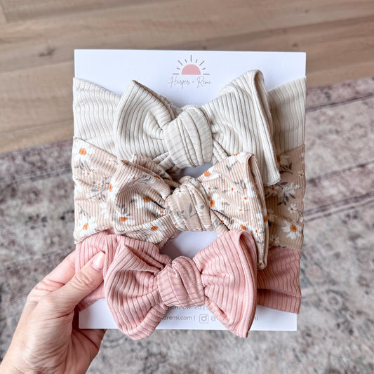 Neutral Daisies | Ribbed Baby Bow Bundle