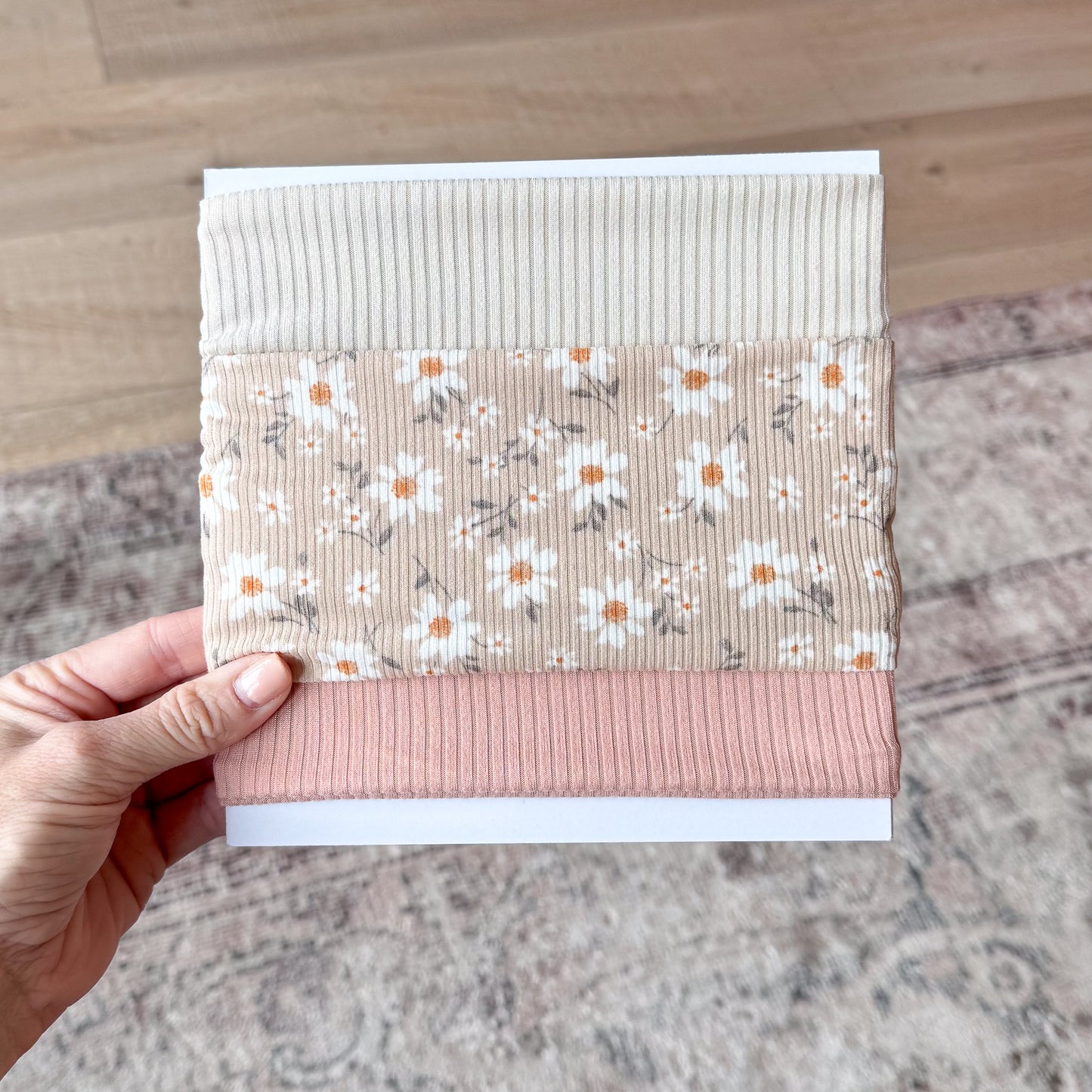 Neutral Daisies | Ribbed Baby Bow Bundle